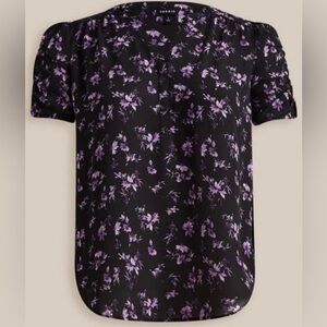 💜 Torrid 6X Black Floral Ruched Sleeve Top
